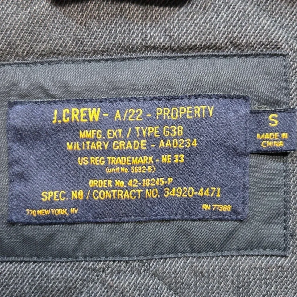 J.Crew Quilted Vest Men's Small Thermore Navy Military Utility Preppy Full Zip